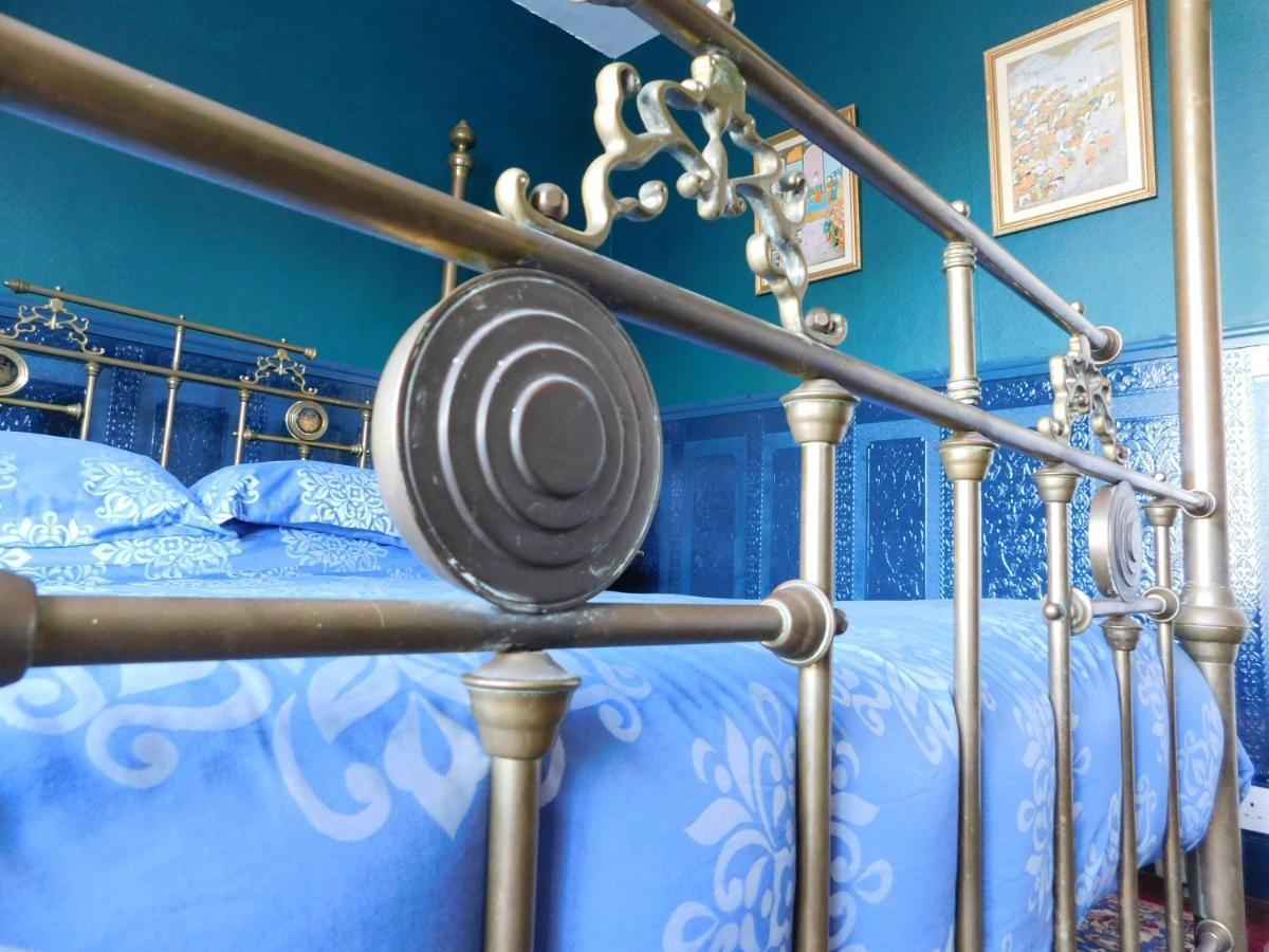 The Bear Bread Bakery B&B, Ensuite Rooms Above The Bakery, Colyton מראה חיצוני תמונה
