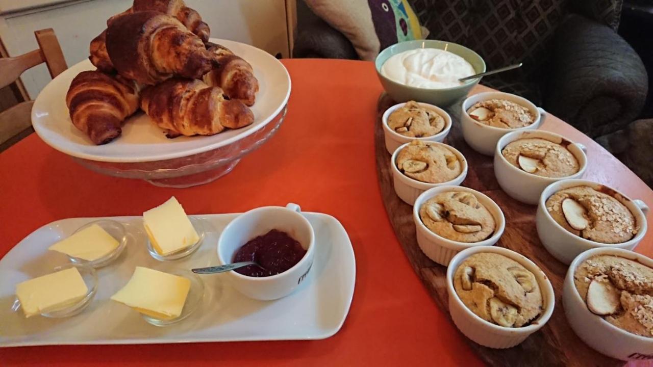The Bear Bread Bakery B&B, Ensuite Rooms Above The Bakery, Colyton מראה חיצוני תמונה